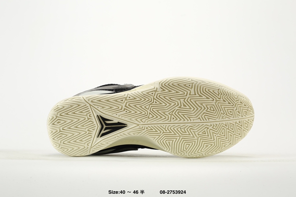 ナイキ靴素材ディテール